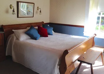 Joshua Grindle Inn hotel thumbnail 4