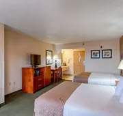 Park Tower Inn hotel detail image 3