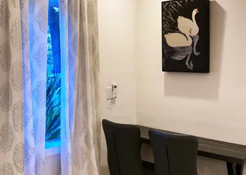Retreat at Crystal Manatee hotel thumbnail 2