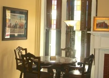 The Swope Manor Bed & Breakfast hotel thumbnail 6