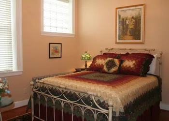 The Swope Manor Bed & Breakfast hotel thumbnail 7