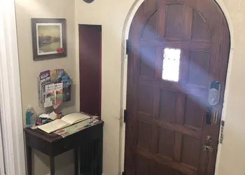 Ambassador B&B hotel thumbnail 2