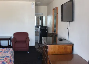 Express Inn hotel thumbnail 4