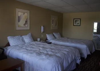 Express Inn hotel thumbnail 8