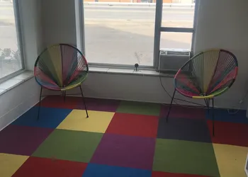 Rainbow Motel hotel thumbnail 2