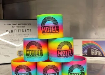 Rainbow Motel hotel thumbnail 5