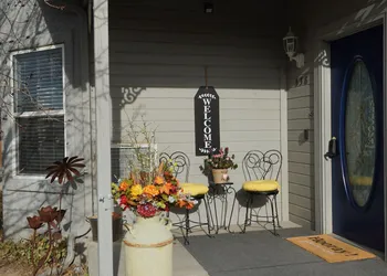 Castle Creek B&B hotel thumbnail 2