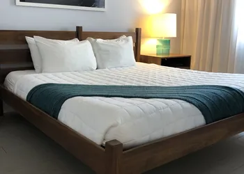 Tides Inn Hotel hotel thumbnail 5