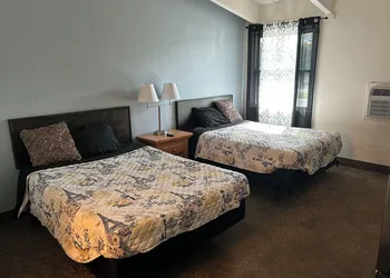 Budget Inn hotel thumbnail 5