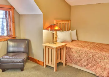 Good Ol' Days Resort hotel thumbnail 6