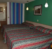 Edgetowner Motel hotel detail image 4