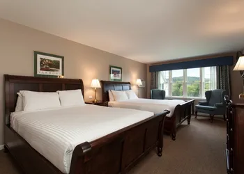 The Shire Woodstock hotel thumbnail 2