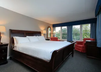 The Shire Woodstock hotel thumbnail 4