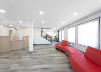 Travelodge by Wyndham Elkhart hotel thumbnail 5