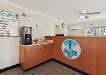 Seahorse Oceanfront Inn hotel thumbnail 6