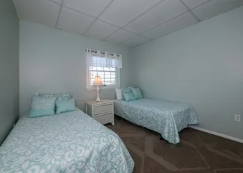 Ocean Sands at York Beach hotel thumbnail 3