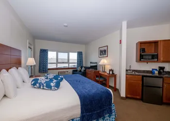 Ocean Sands at York Beach hotel thumbnail 4