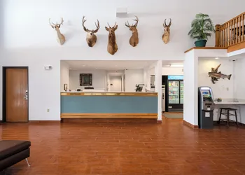 All Seasons Resort hotel thumbnail 4