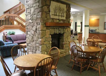 Farmstead Inn & Conference Center hotel thumbnail 2