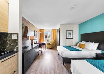 Auberge Shores Inn & Hotel hotel thumbnail 6