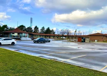 Vaughan Inn hotel thumbnail 7