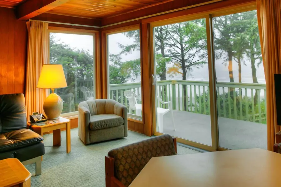 Ocean Crest Resort hotel detail image 6