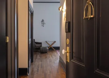 Hotel Hardware hotel thumbnail 7