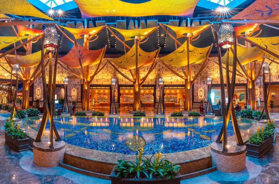 Mohegan Sun hotel detail image 2