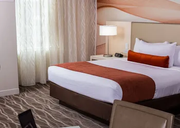 Mohegan Sun hotel thumbnail 7