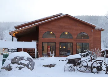 Chena Hot Springs Resort hotel thumbnail 3