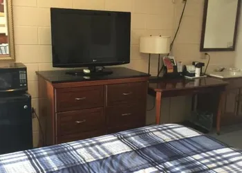 Hope Inn hotel thumbnail 3