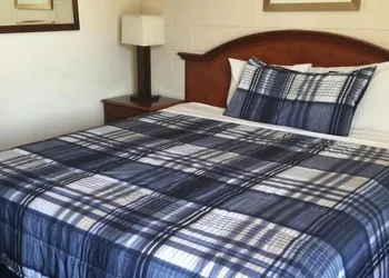 Hope Inn hotel thumbnail 5