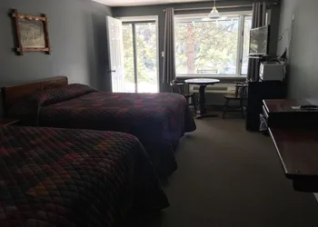 Rimrock Lodge hotel thumbnail 2
