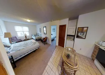 Dodgeton Creek Inn hotel thumbnail 7