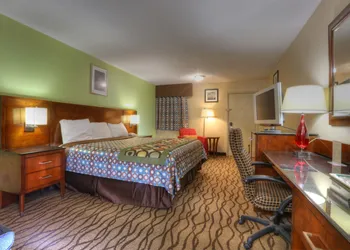 Dexter Inn hotel thumbnail 8
