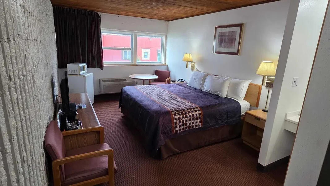 Smartwood Inn hotel detail image 6