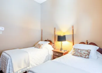 The Belmont Inn hotel thumbnail 6