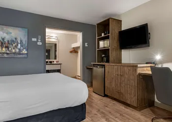 Danny’s Hotel Suites, SureStay Collection by Best Western hotel thumbnail 3