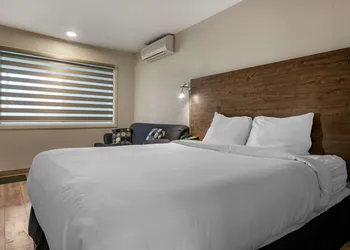 Danny’s Hotel Suites, SureStay Collection by Best Western hotel thumbnail 5