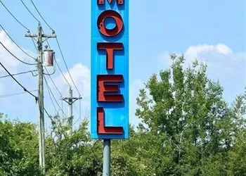 Lakeview Motel Jemseg hotel thumbnail 8