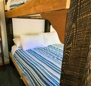 Kouch Chalets hotel detail image 7