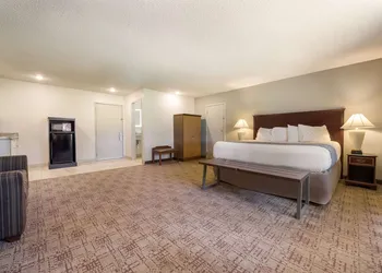 SureStay Hotel by Best Western Thomson hotel thumbnail 5