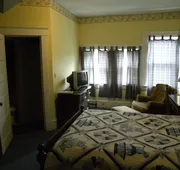 Victorian Charm Inn hotel detail image 7