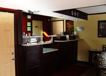 Country Inn Sterling hotel thumbnail 2