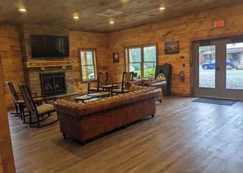 Rough Cut Lodge hotel thumbnail 6