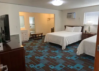 The Sands Motel hotel thumbnail 6