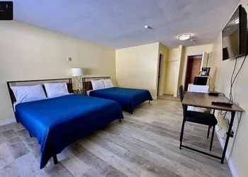 Spanish River Inn hotel thumbnail 8