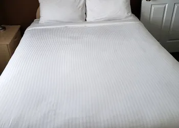 Shemron Suites Hotel hotel thumbnail 5
