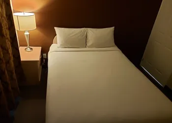 Shemron Suites Hotel hotel thumbnail 8