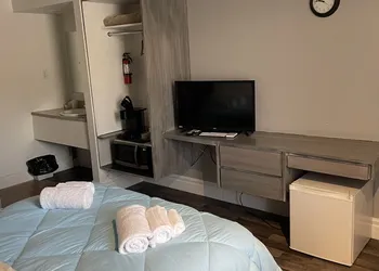 Motel du Rosier hotel thumbnail 4